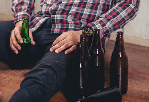 Consumo de álcool pode agravar Olho Seco